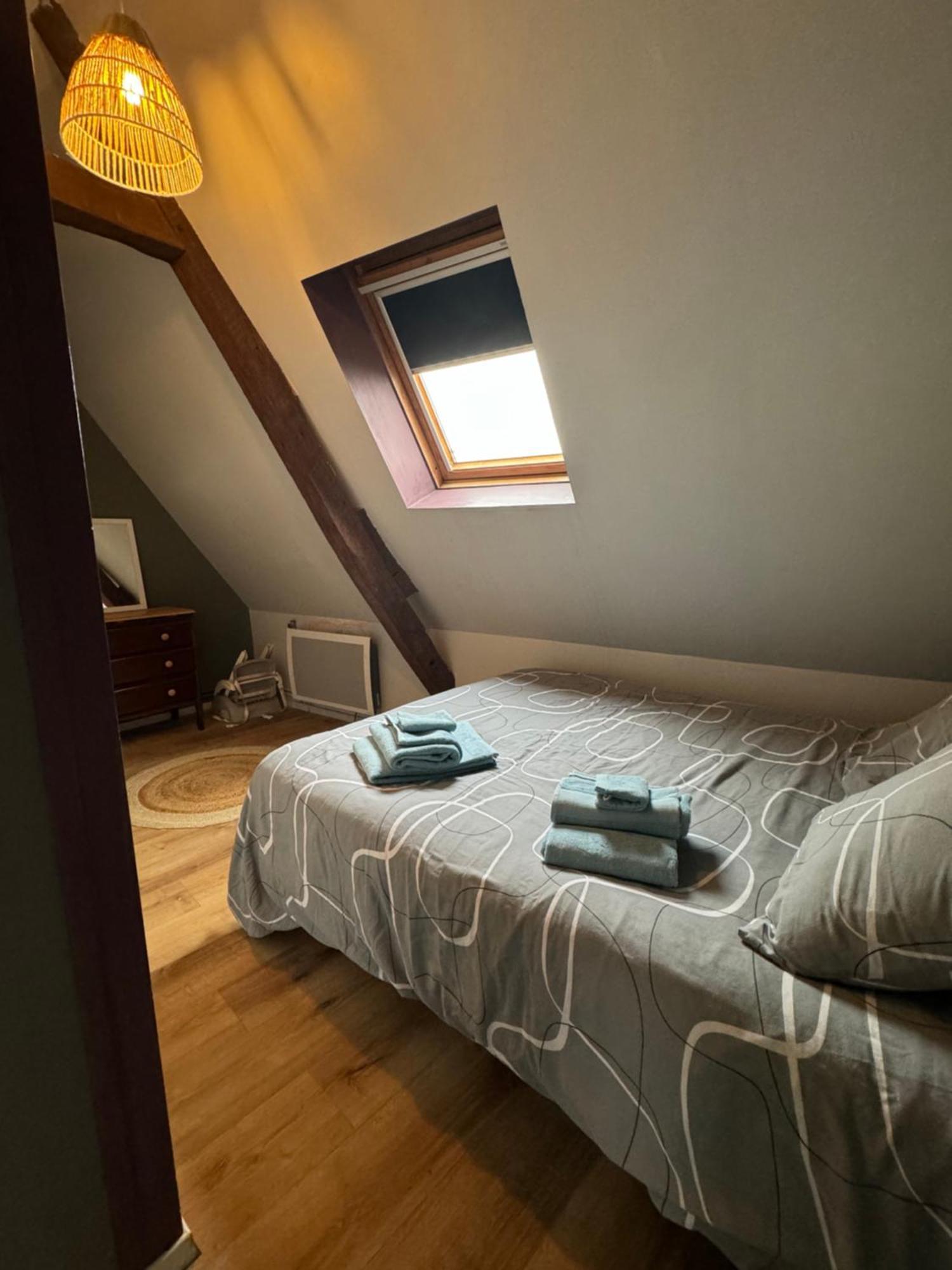 Duplex Atypique Dans La Cite Medievale Лан Экстерьер фото